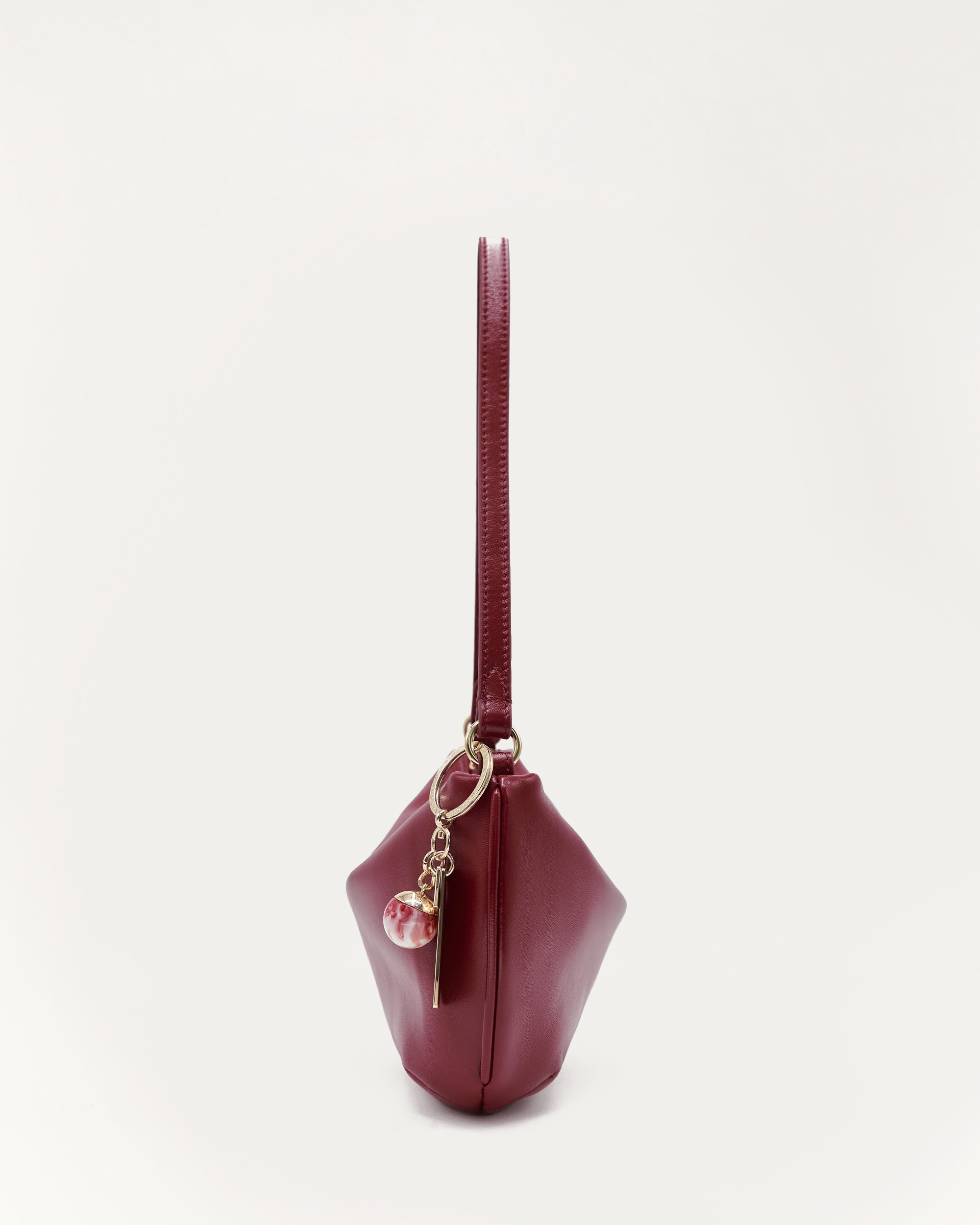 #color_burgundy